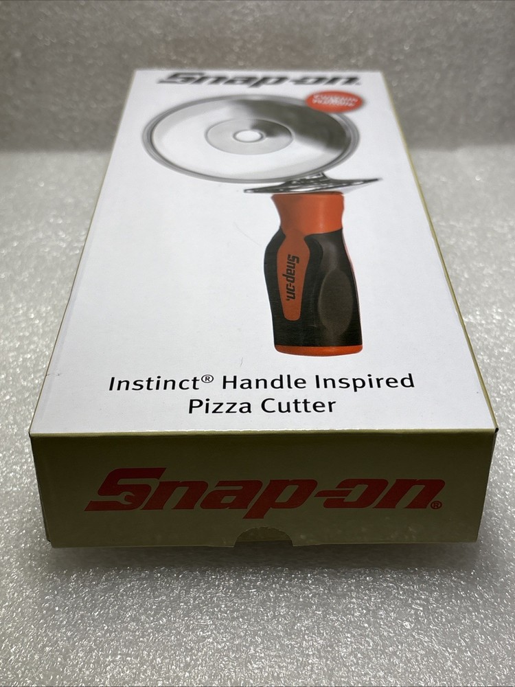 New Snap-on Tools Instinct Handle Inspired Pizza Cutter