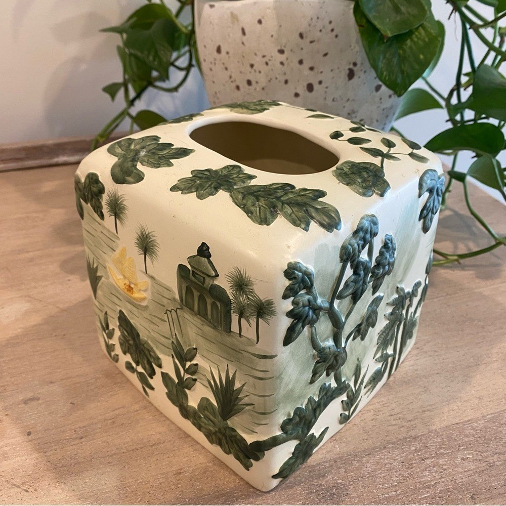 Tropical Beach Green Tissue Box