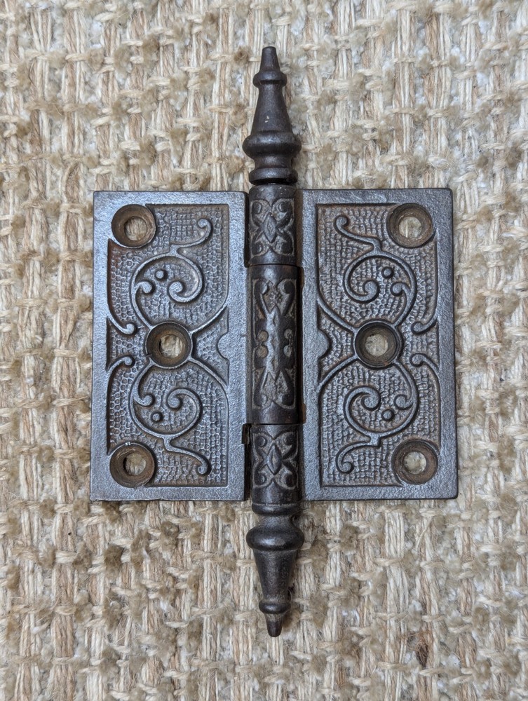 3 1/2" x 3" Antique Decorative Cast Iron Steeple Tip Hinge