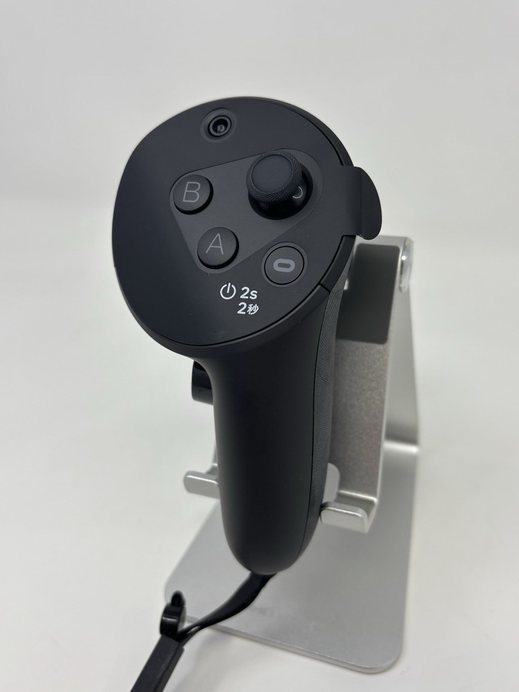 Meta Quest Pro Right Controller VR Handheld Remote Black Brand New Open Box