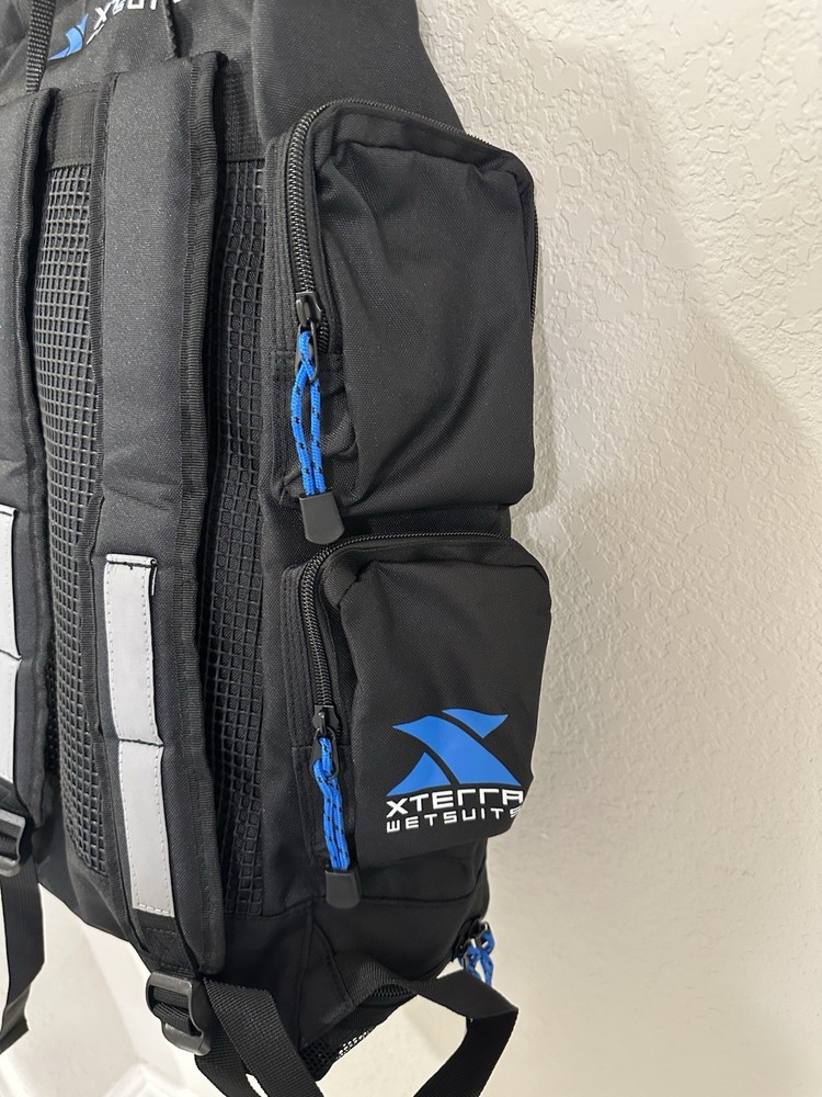 XTERRA Wetsuits Tri Pack Backpack Triathlon Transition Bag Black Blue NWT