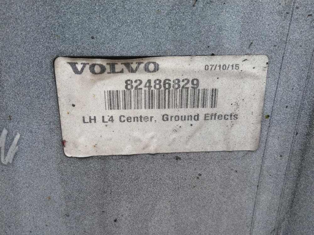 For 2016 VOLVO VNL SIDE FAIRING Left , MD