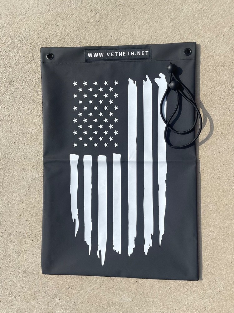 Utv Mesh Trash Bag with Solid Front (New Weathered Flag Design)