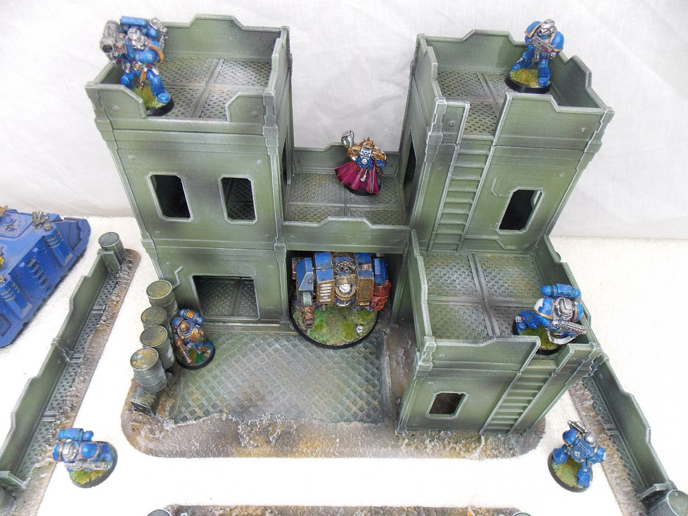 WARGAMING TERRAIN PAINTED 7 PIECE SET