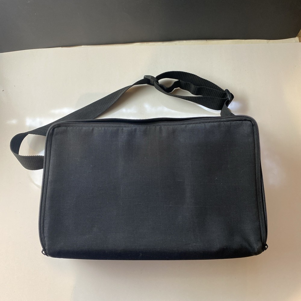 Starite Black Soft 60 Cassette Carrying Case W/ Strap Nylon