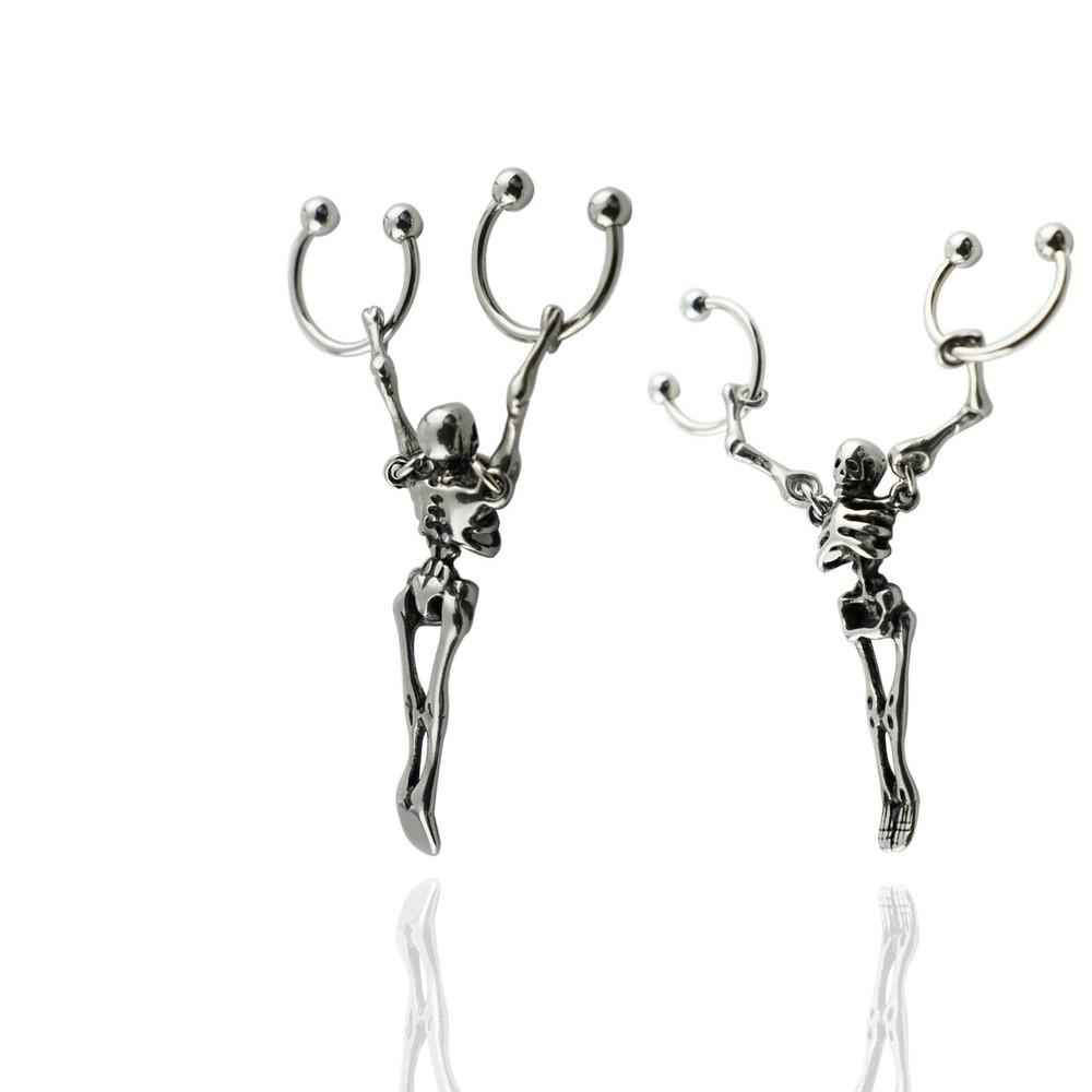2Pcs Stainless Steel Punk Biker Skull Drop Dangle Earrings Nose Nipple Ring