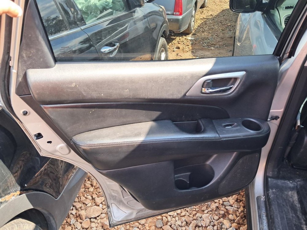 PATHFINDR 2014 Glove Box 4791880