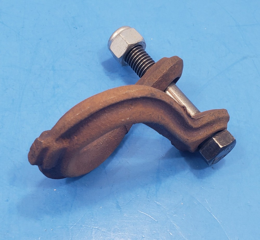 Small Chain Lifting Eye