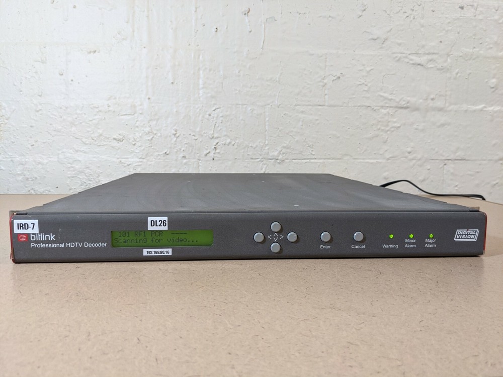 BITLINK Professional HDTV Decoder / Digital Vision Type DVM-1RU 120V-60Hz 1A