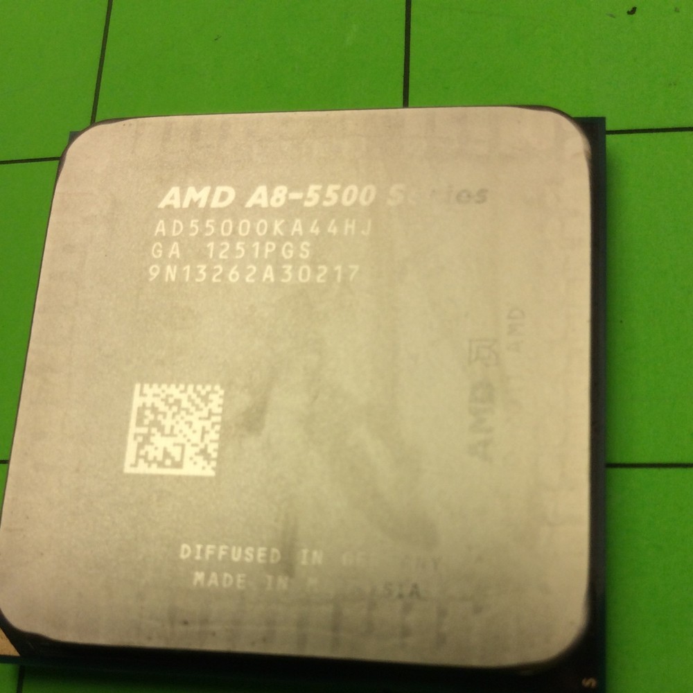 Desktop Computer AD55000KA44HJ Processor