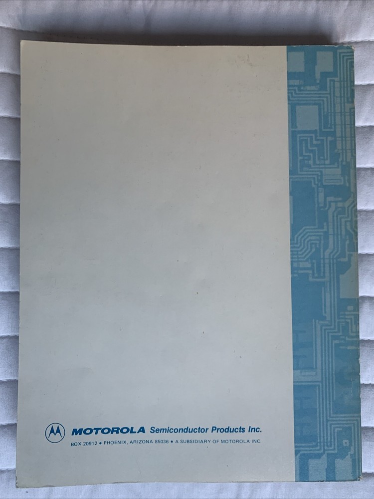 Vintage MOTOROLA Linear Interface Integrated Circuits 1979 Series C