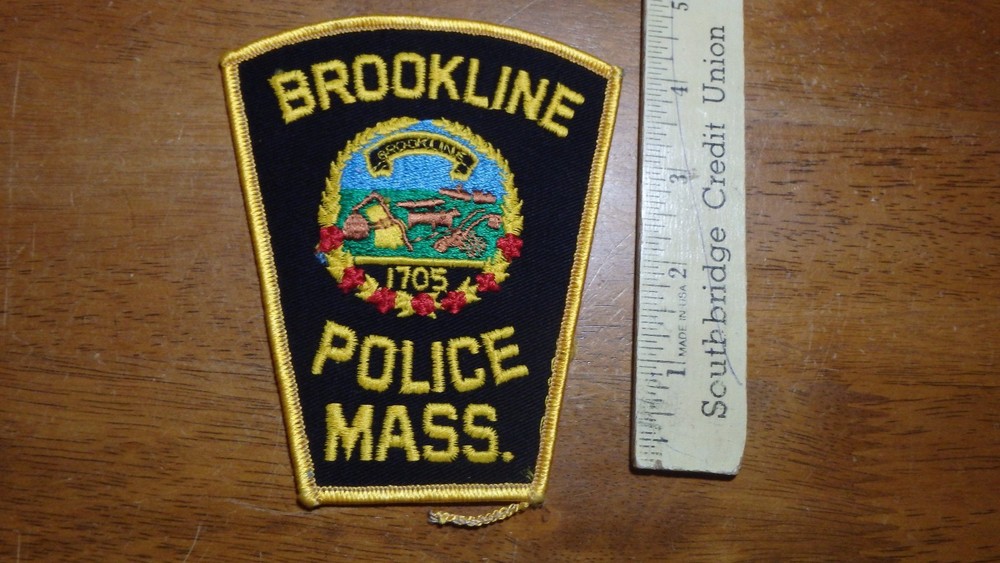BROOKLINE MASSACHUSETTS DEPARTMENT OBSOLETE PATCH  BX V 30