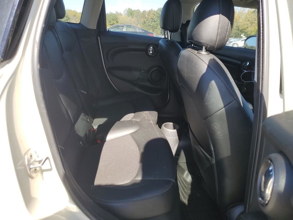 Fuse Box Engine Fits 14-20 MINI COOPER 4916560