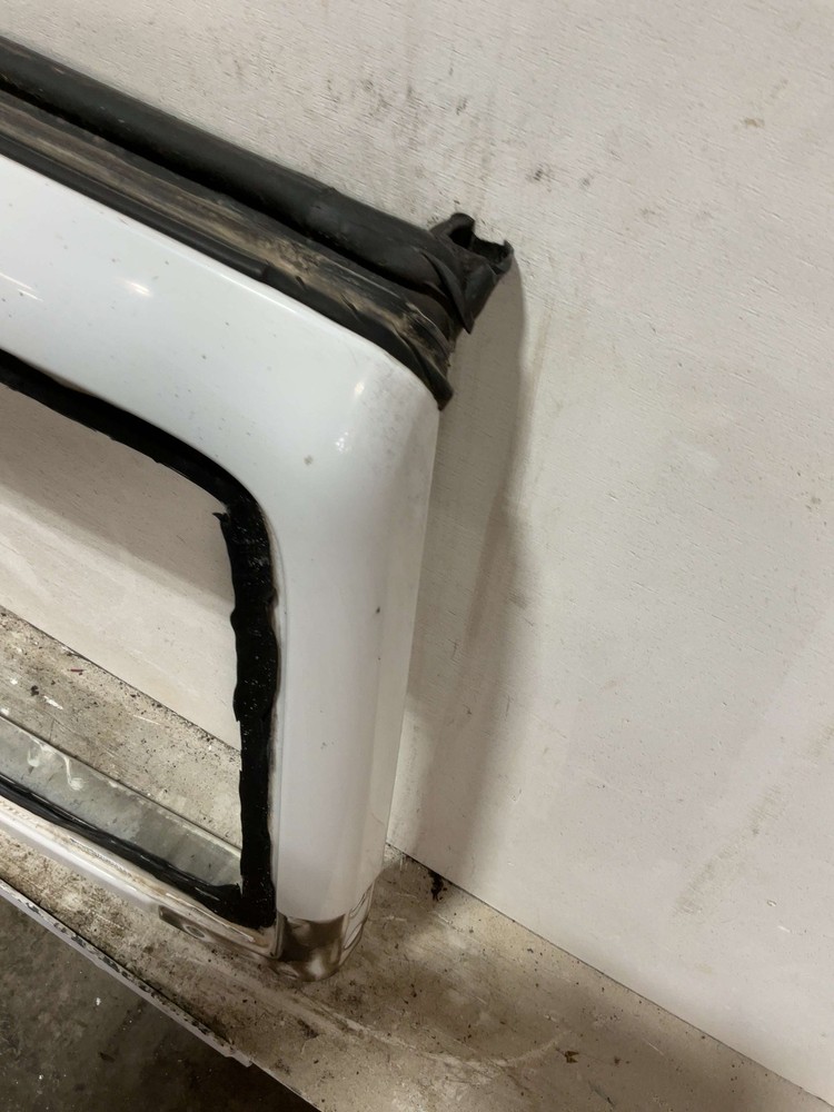 Used Windshield Frame fits: 2015 Jeep Wrangler Grade A