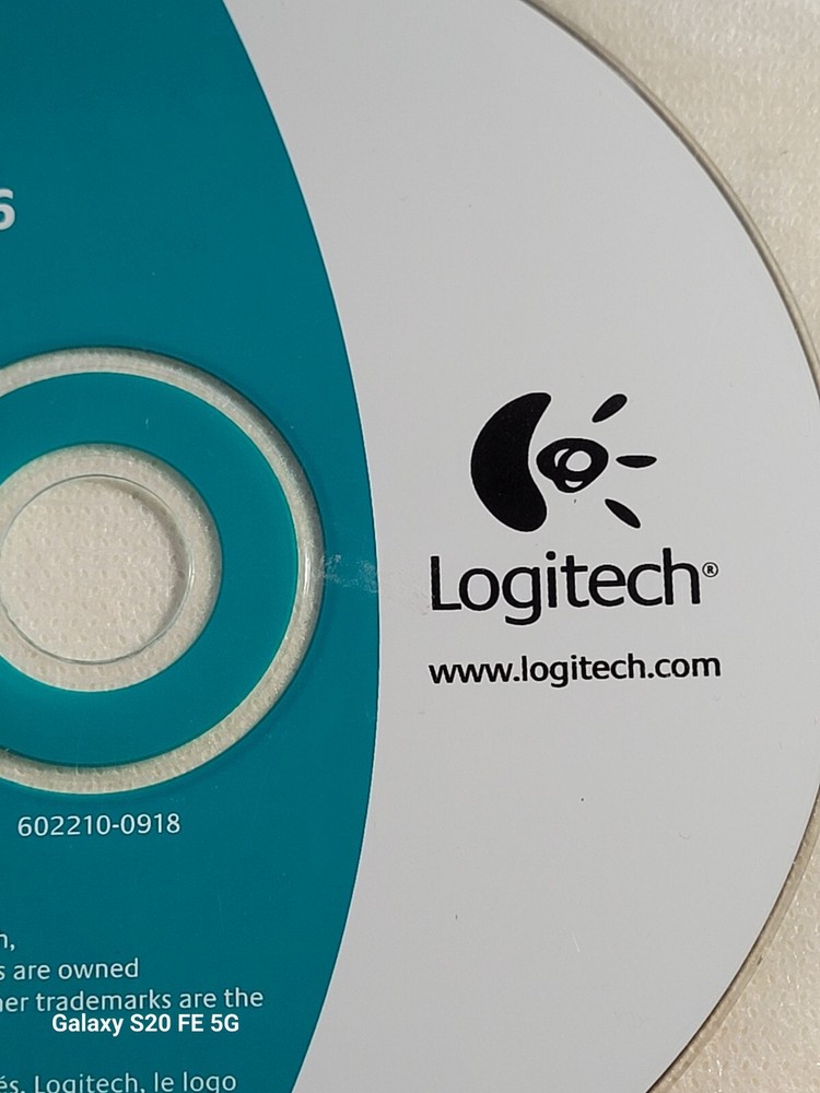 QuickCam 8.4.6 For Windows QuickCam 8.0.1 For Mac OS-CD-2005 Logitech-+ Book