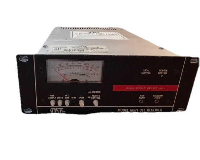 MFM Model 8601 sTL Receiver Broadcast Audio Link unit Rack- Tested Powers On