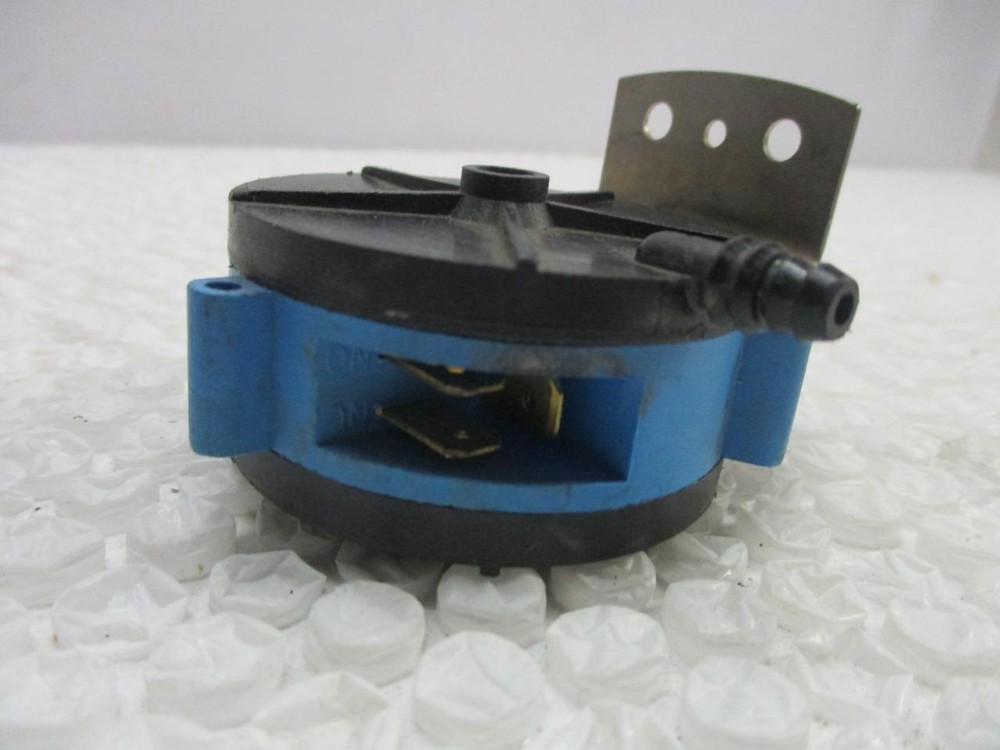 Amana Pressure Switch C64565-06