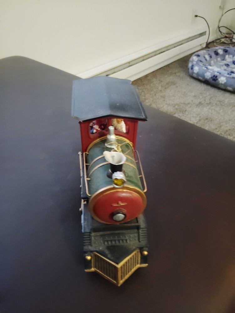 Santa's Polar Pacific Musical Christmas Train