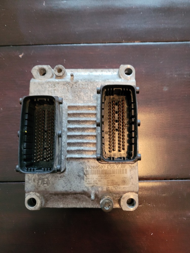 USED 2005 - 2007 Cadillac CTS Engine Control Module (19260507)