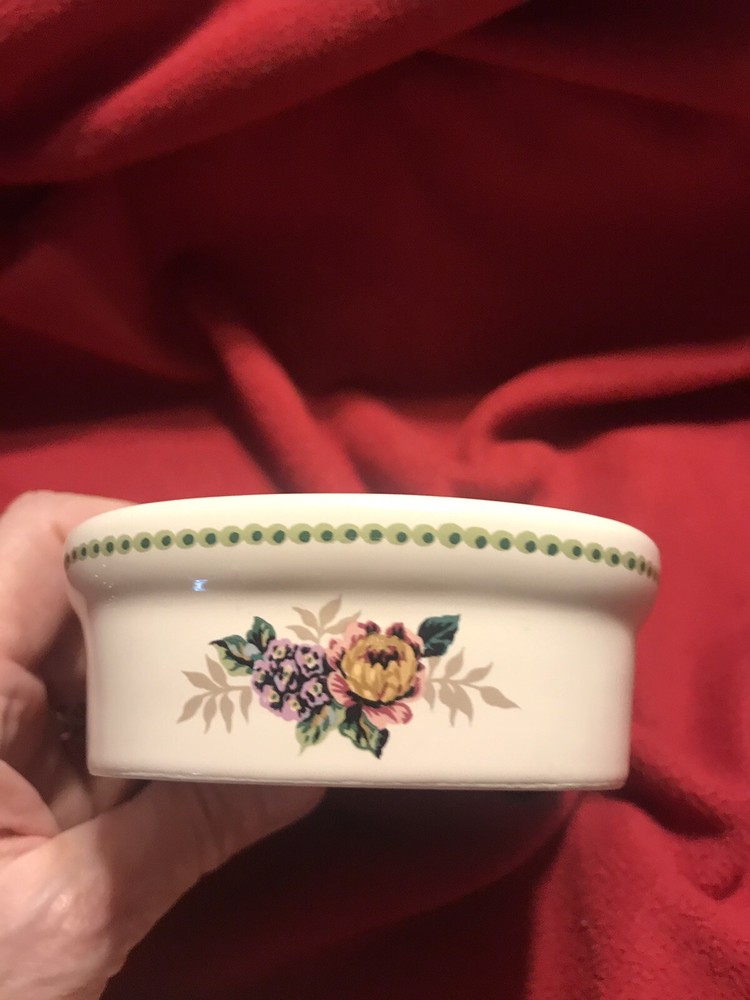 Croscill Floral NELSON Bathroom  Soap Dish  EUC