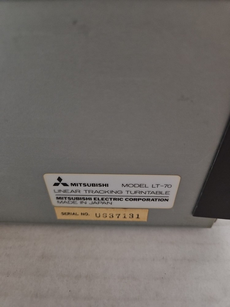 Mitsubishi Linear Tracking Fully Automatic Turntable LT-70 Tested Working