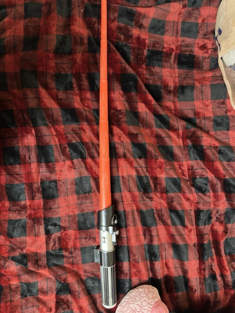 Star Wars Darth Vader Light Saber Retractable Red Light Up