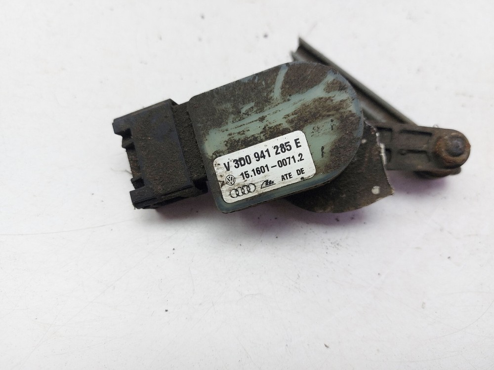 VOLKSWAGEN PHAETON HEIGHT LEVEL SENSOR UNIT 2012 3D0941285E