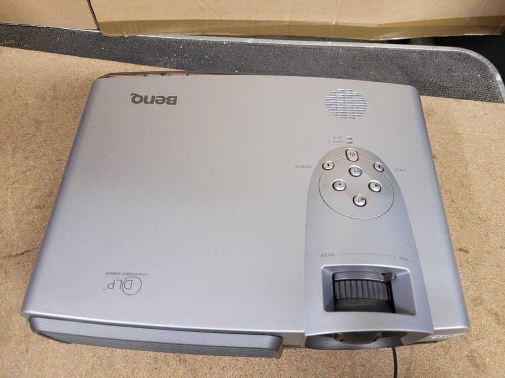 Benq DS660 Projector Faulty