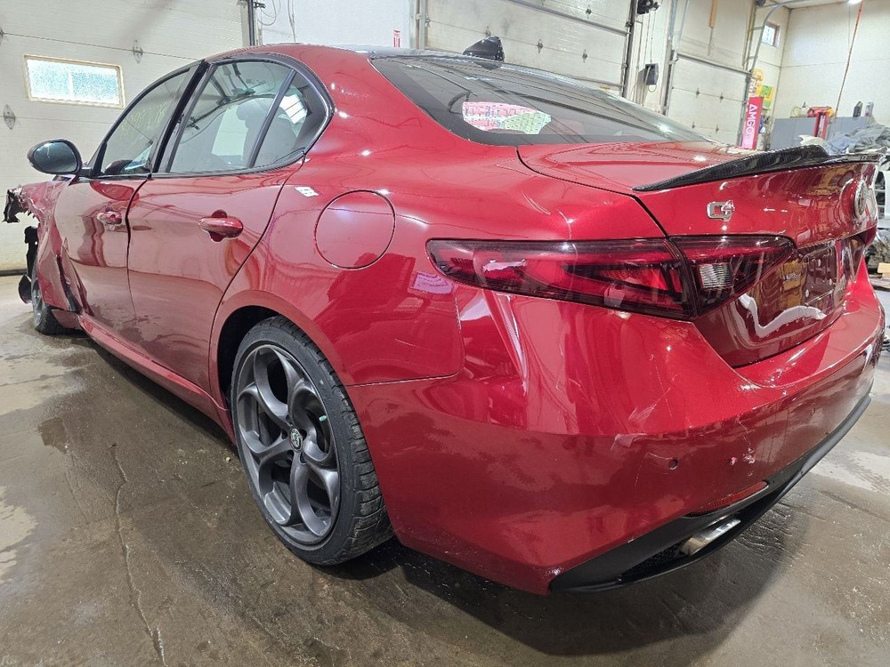 Camera/Projector Camera Mirror Mounted Fits 17 GIULIA 644501