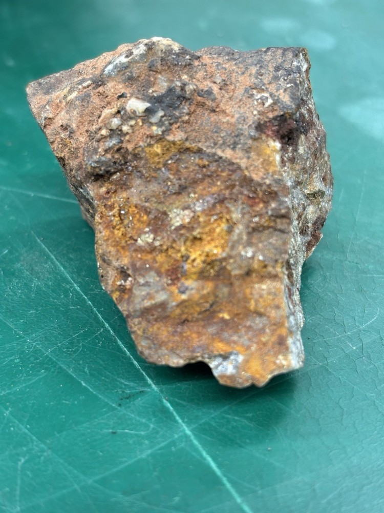 az rich gold ore specimen