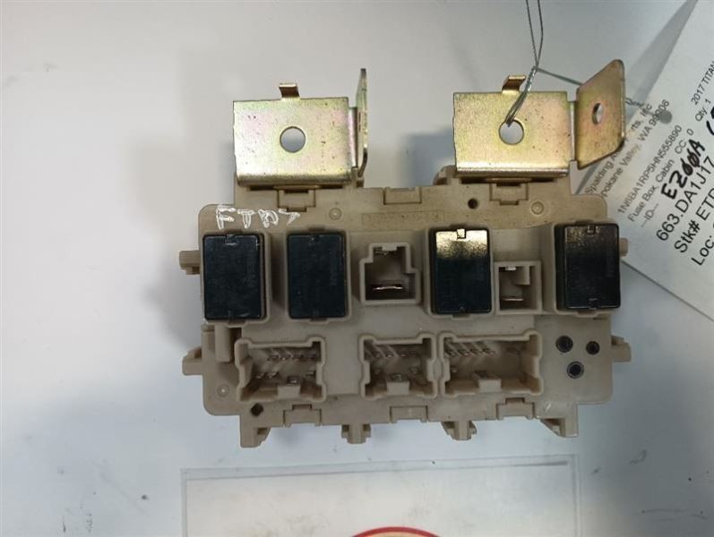 EZ00A, C5189, 7A20 Under Dash TITAN XD 2017 Fuse Box 10487979