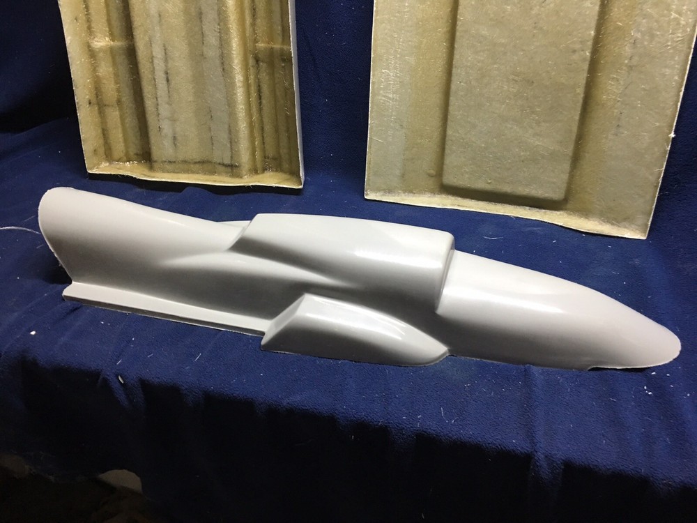 FIBERGLASS RC BOAT COWL
