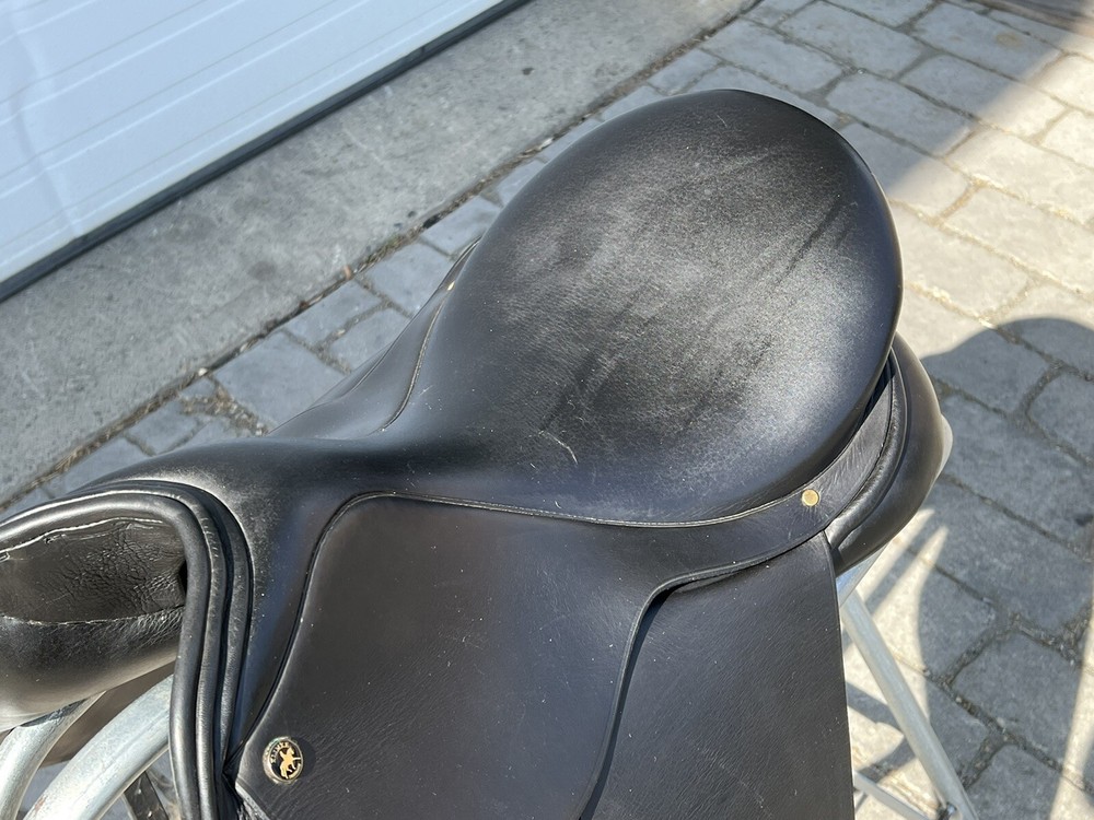 Klimke 17.5" Dressage Saddle