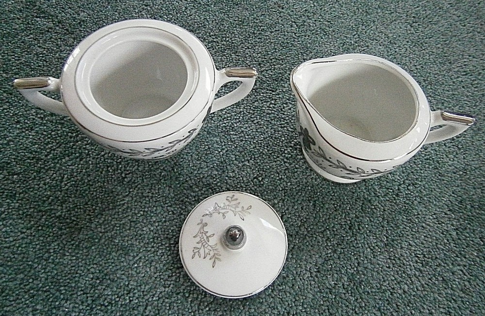 Lefton Creamer & Lidded Sugar 25th Anniversary Hand Painted