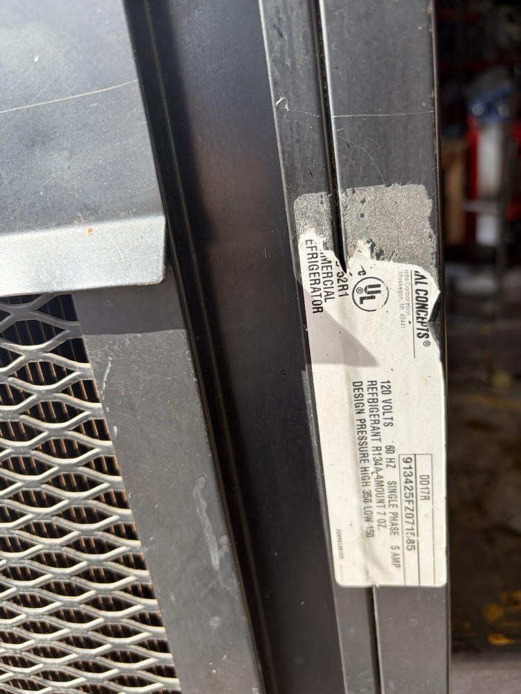 Structural Concepts DD17R Refrigerated Dual Service Merchandiser 120V