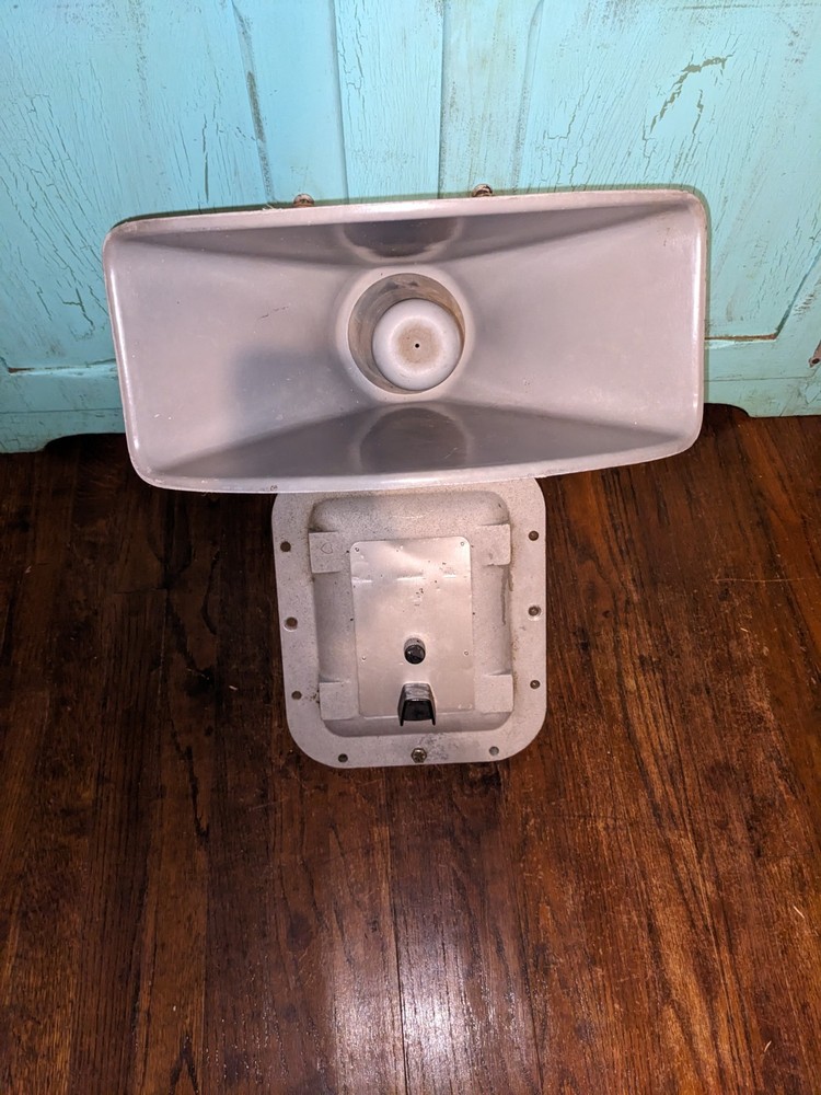 Atlas Hle-1 Explosion Proof Loud Speaker With Horn UNTESTED