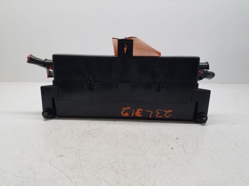 Fuse Box Engine Fits 04-07 Cadillac CTS OEM