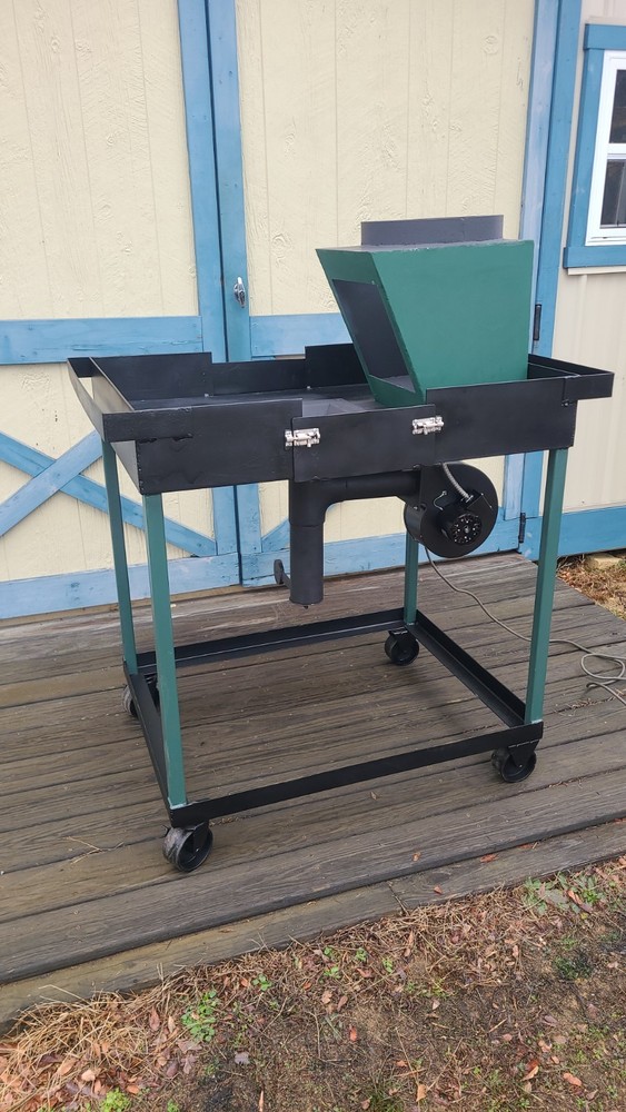 Blacksmith Forge Coal/Coke/Charcoal. Variable Speed Blower. Super Sucker Hood.