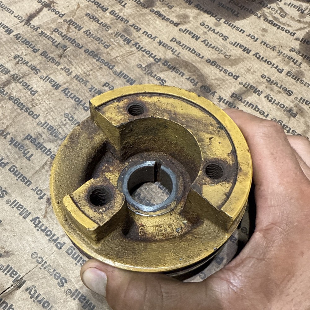 Caterpillar C1.5 crankshaft pulley