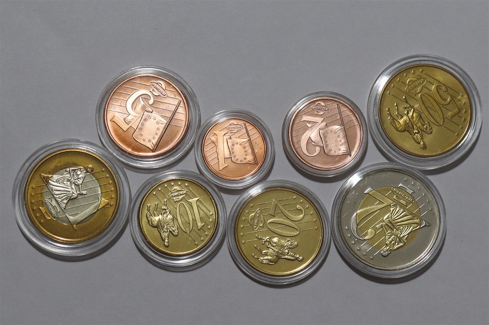 🧭 🇸🇮 SLOVENIA 2003 PATTERN ESSAI MINT SET B84 #7 CG45