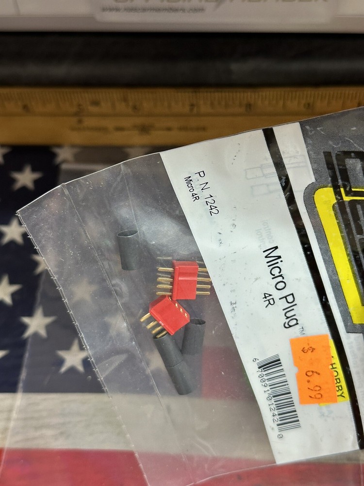 deans connectors 1242 Micro Plug: 4R Red Connector Plug