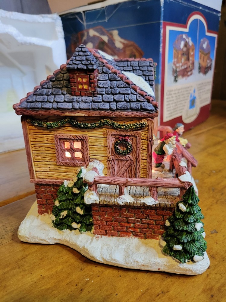 Globe Structure Christmas Snow Globe Santa’s Workshop - Working Light
