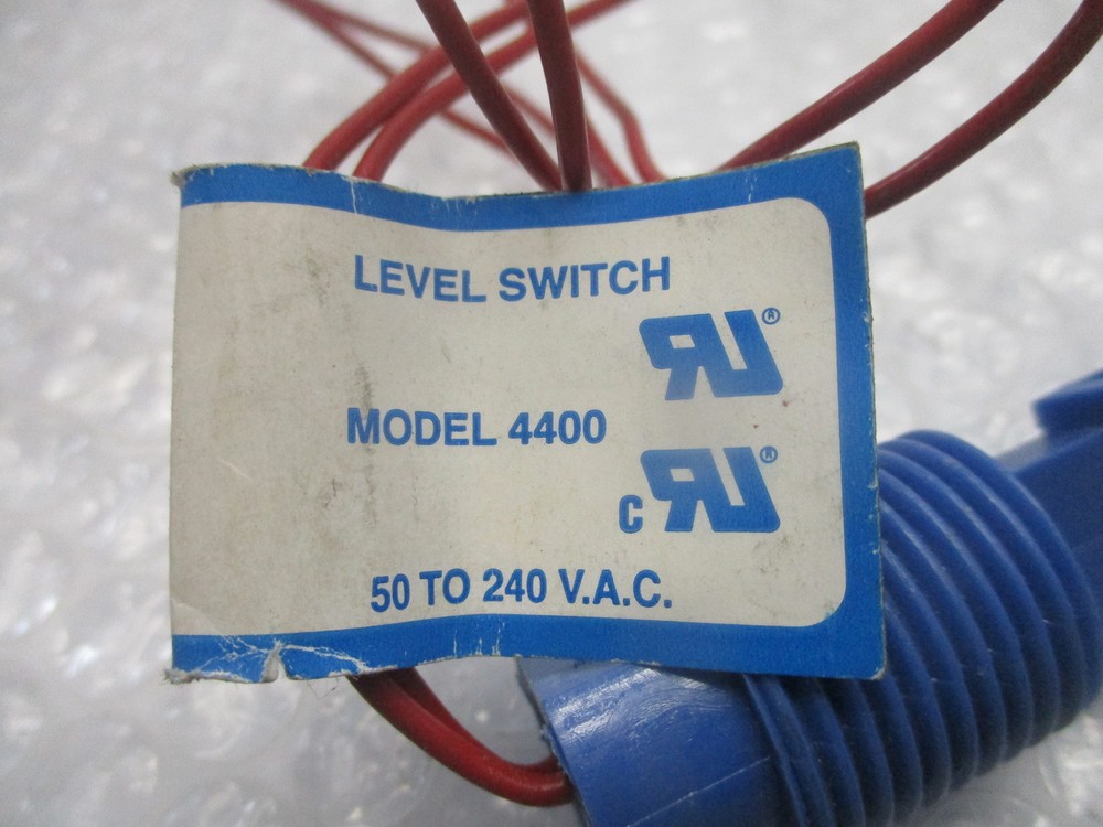 INDUSTRIAL SPARE MODEL 4400 LEVIT SWITCH NSNP