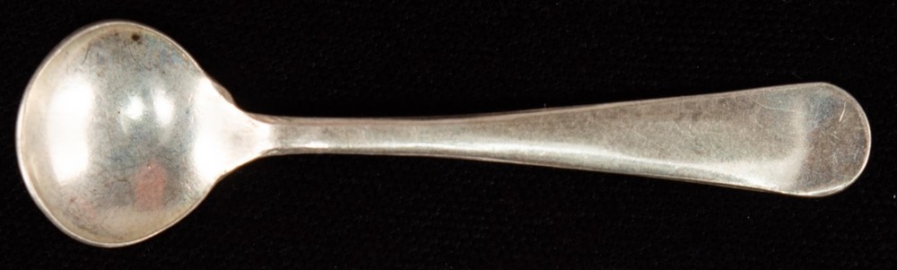 Sterling Silver Salt Cellar Spoon 3.2gr