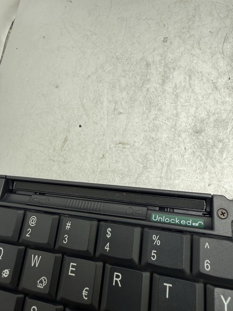 Freedom Universal Bluetooth Folding Keyboard Untested Clean no corrosion