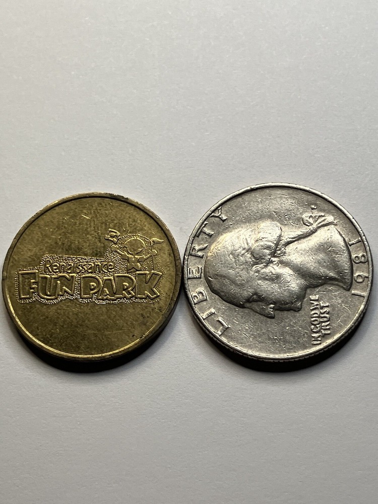 Older Renaissance Fun Park Arcade Game Token 22mm #sr1