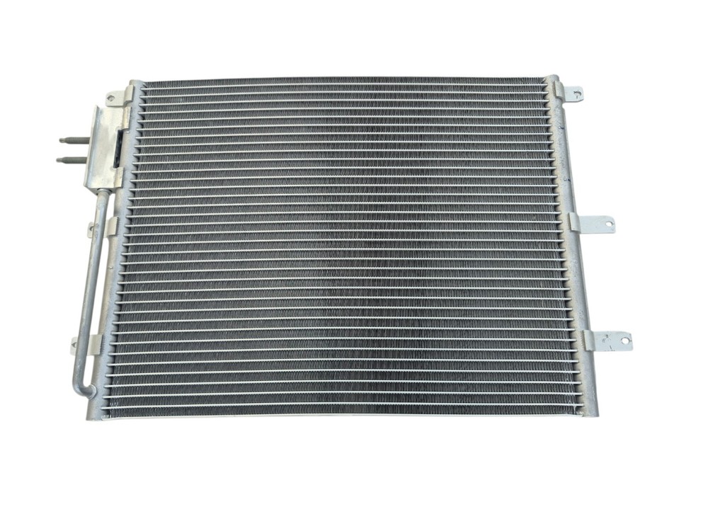 Bergstrom Condenser 1002606067