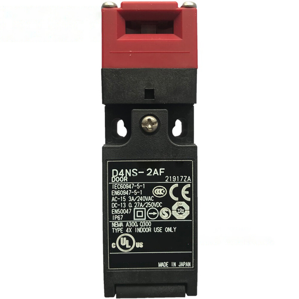 1PC For   D4NS-2AF Safety Door Switch