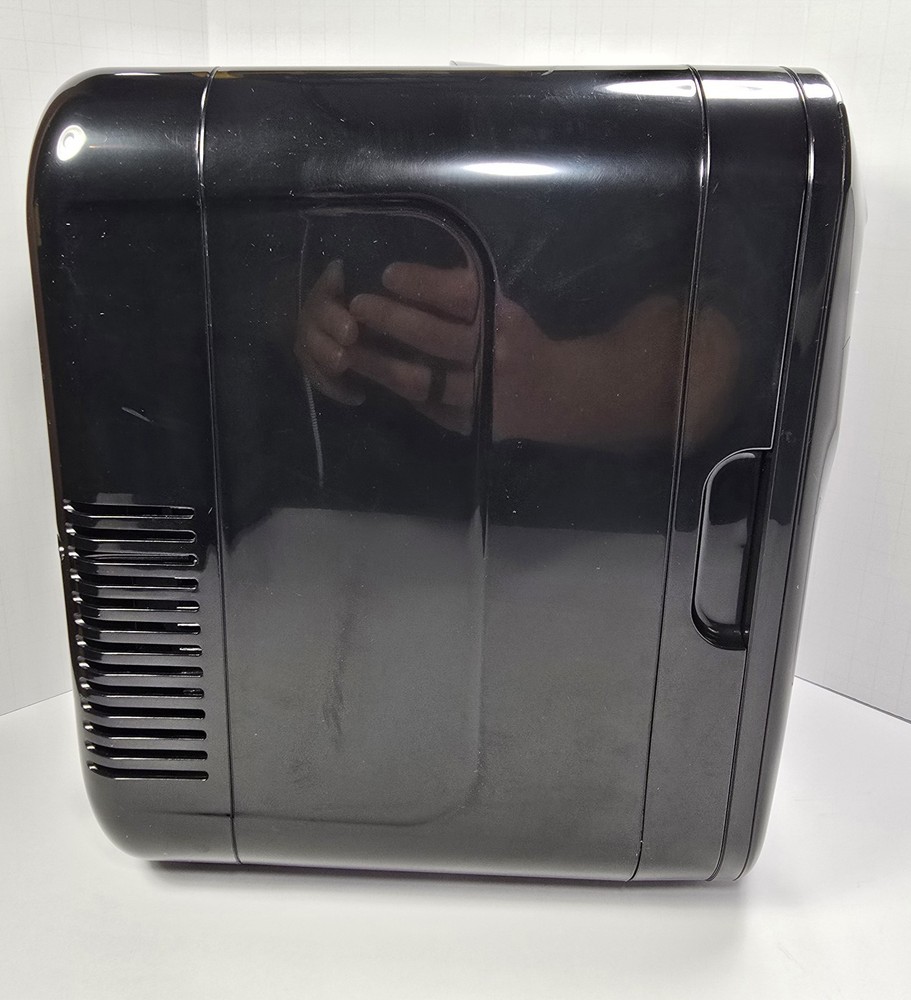 Calen Portable Mini Fridge