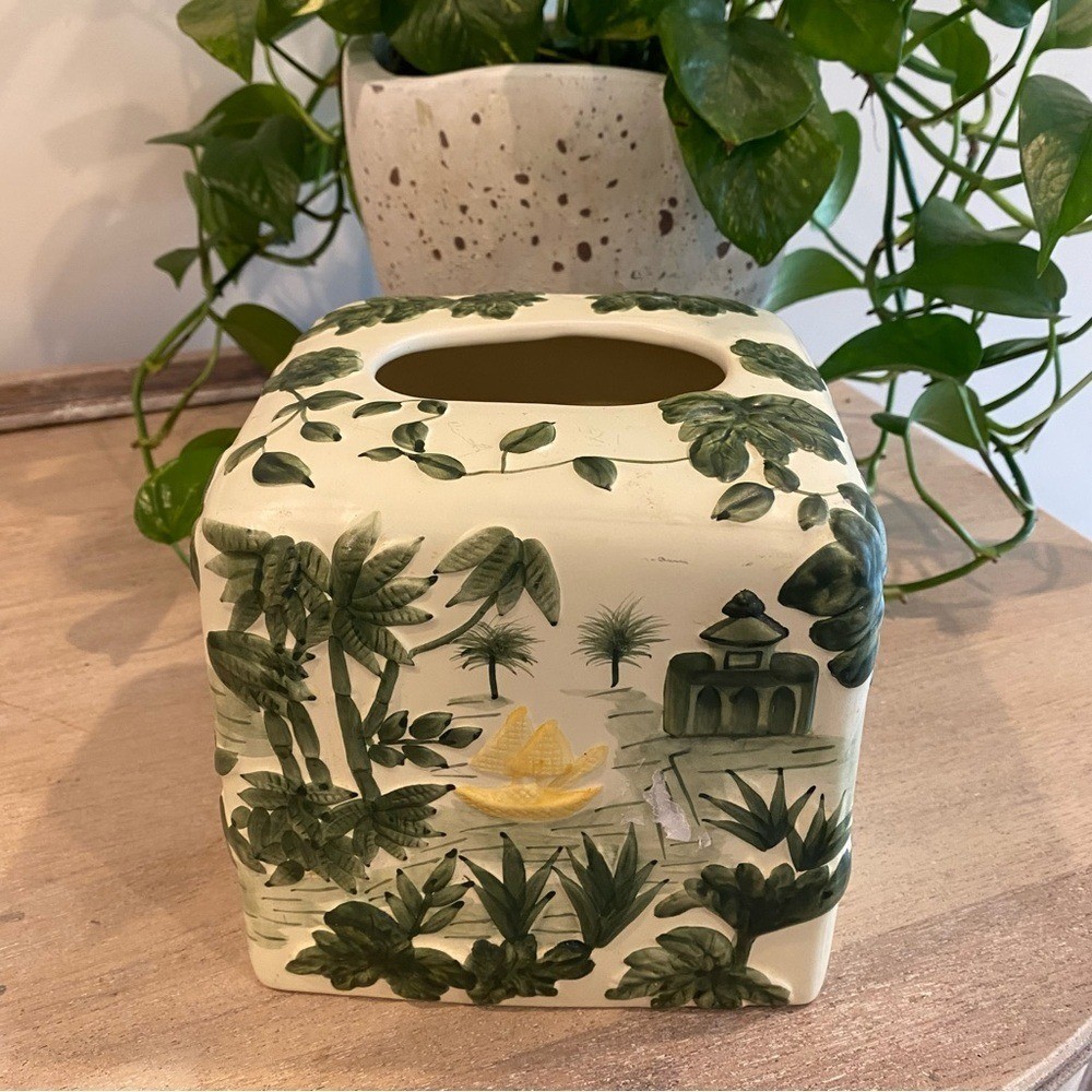 Tropical Beach Green Tissue Box